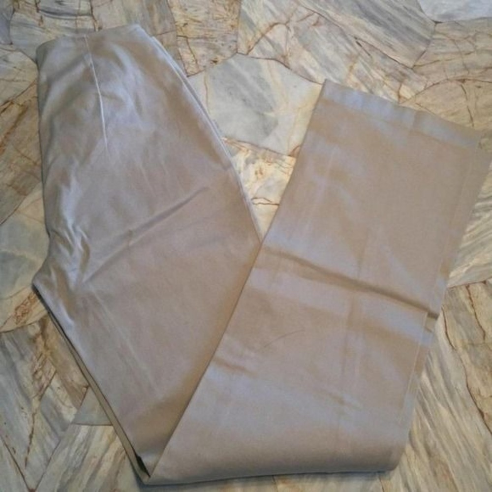 Bebe Lightweight Khaki Straight Leg Pants Grey 2
